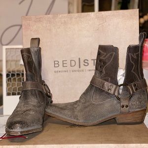 brand new bed stu booties